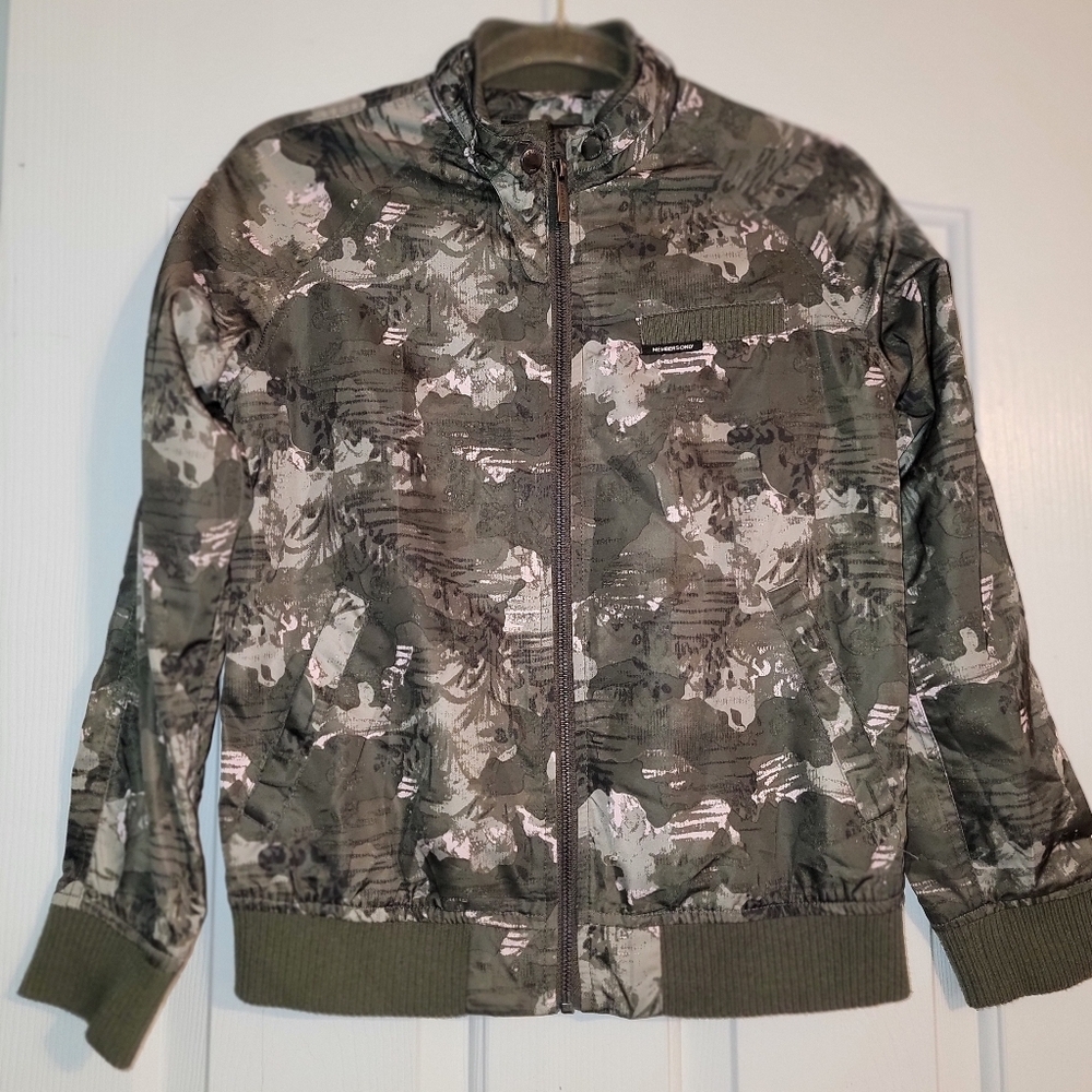 Camo Print Zip-Up Jacket in Olive Green and White